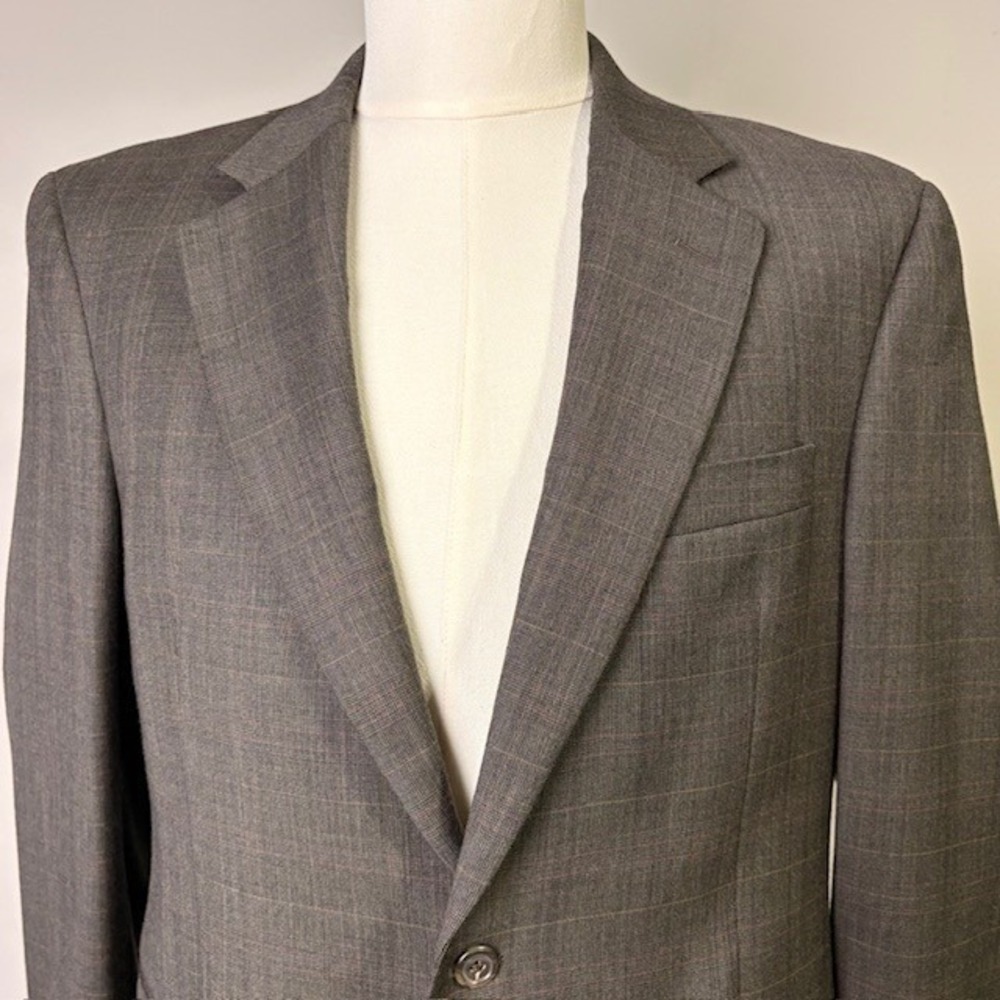 Jos A Bank Mens 39R Wool Cashmere Plaid Blazer Sport Coat Jacket Gray